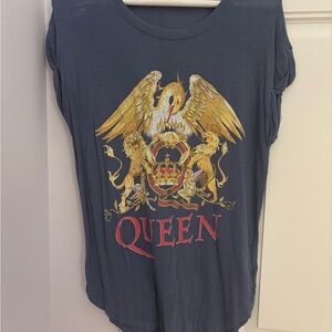 Daydreamer Navy Graphic Tee with White Label